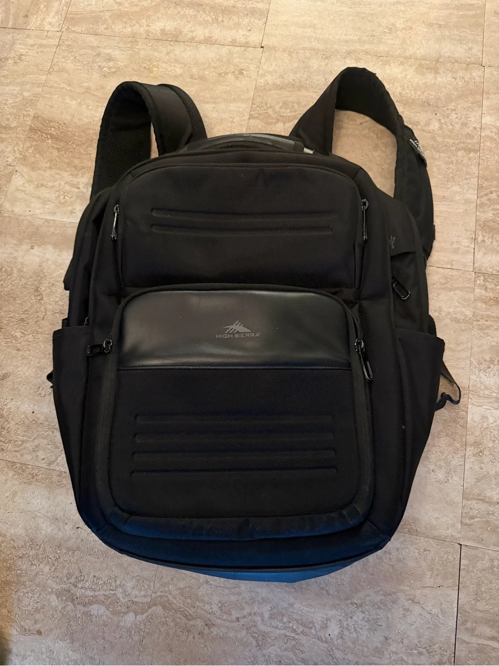 High Sierra Black elite pro business travel Laptop Backpack USB port carpenter